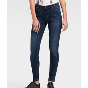 DKNY Mercer Skinny Jeans